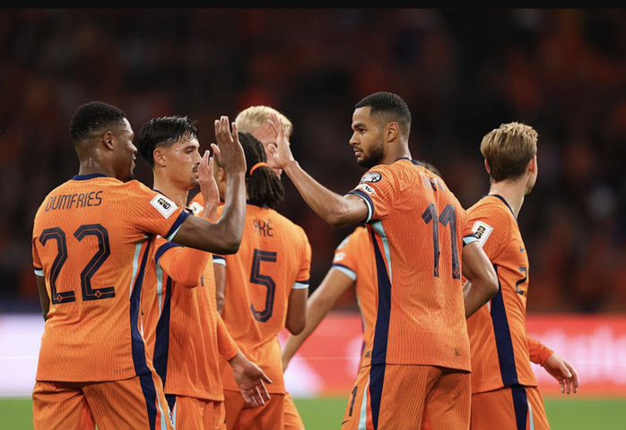 Cựu sao Man United tỏa sáng, Hà Lan tăng tốc cuốn phăng Phần Lan - Ảnh 5.