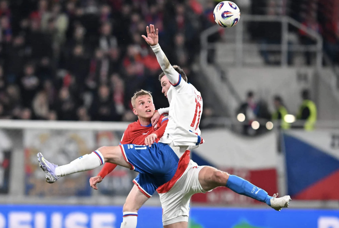Faroe Islands 2-1 CH Czech: Cơn địa chấn lịch sử ở Torshavn - Ảnh 2.
