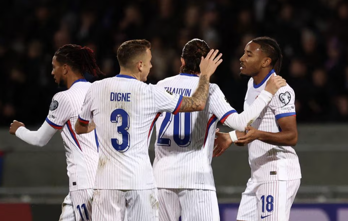 Iceland cầm hòa cựu vô địch thế giới, "Gà trống Gaulois" chưa có vé World Cup - Ảnh 3.
