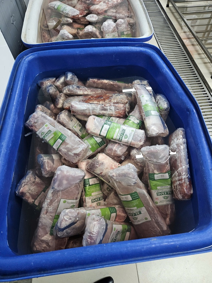 Bắt nữ tổng giám đốc lừa đảo thịt trâu thành thịt bò Nhật Wagyu - Ảnh 3. Bắt nữ tổng giám đốc lừa đảo thịt trâu thành thịt bò Nhật Wagyu - Ảnh 3.