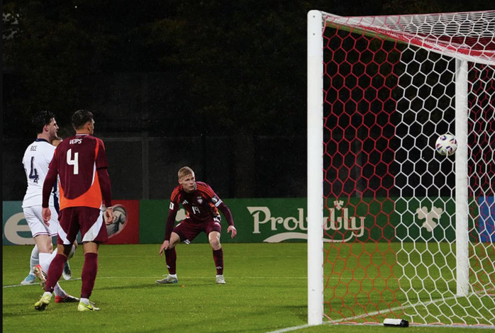 Thắng nghiền ép Latvia, Anh giành vé châu Âu đầu tiên dự World Cup 2026 - Ảnh 3.
