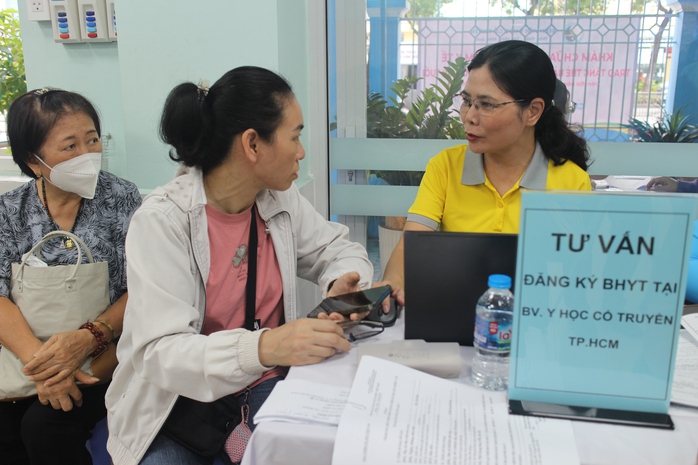 Người ở TP HCM có thể khám chữa bệnh BHYT ở Hà Nội? - Ảnh 1.