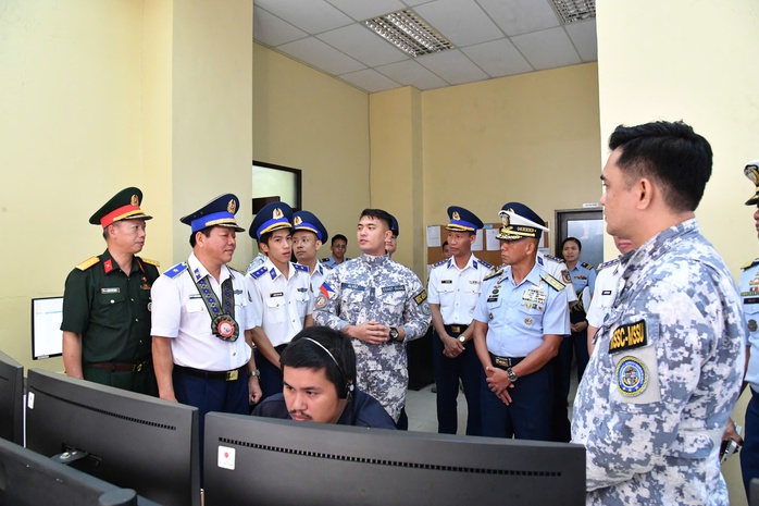 Vùng Cảnh sát biển 2 kết thúc tốt đẹp chuyến công tác tại Philippines - Ảnh 1.