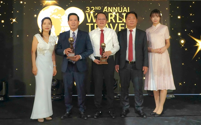 Phong Nha - Kẻ Bàng giành cú đúp giải thưởng du lịch Thế giới 2025 - Ảnh 2. Phong Nha - Kẻ Bàng giành cú đúp giải thưởng du lịch Thế giới 2025 - Ảnh 2.