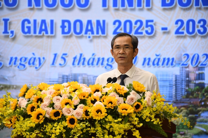 Tỉnh Đồng Nai tôn vinh điển hình tiên tiến trong phong trào Thi đua yêu nước - Ảnh 7.