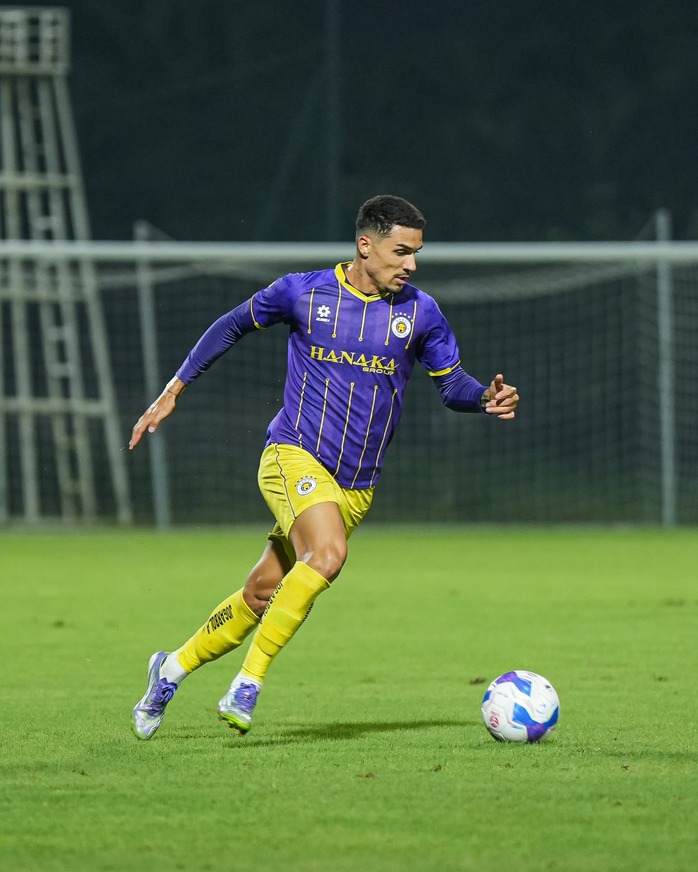 Hendrio Araujo chính thức thành công dân Việt Nam - Ảnh 2.