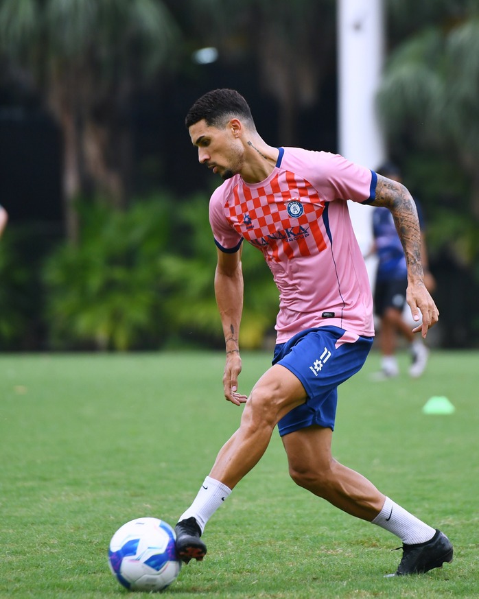 Hendrio Araujo chính thức thành công dân Việt Nam - Ảnh 1.