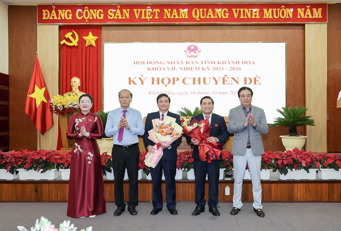 Khánh Hòa có tân Chủ tịch HĐND tỉnh - Ảnh 1.