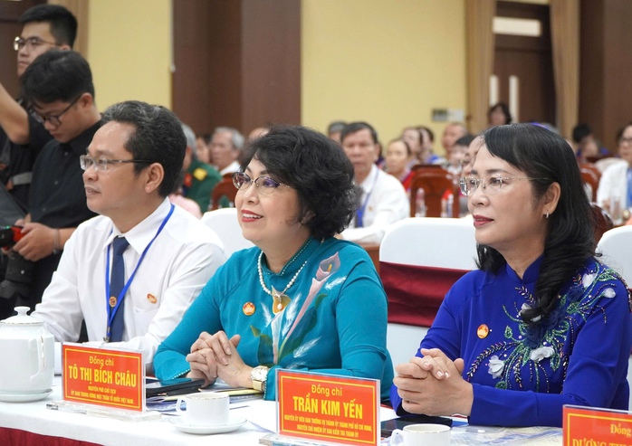 Bà Nguyễn Đinh Minh Phương làm Chủ tịch ủy ban MTTQ Việt Nam phường Tân Định - Ảnh 1. Bà Nguyễn Đinh Minh Phương làm Chủ tịch ủy ban MTTQ Việt Nam phường Tân Định - Ảnh 1.