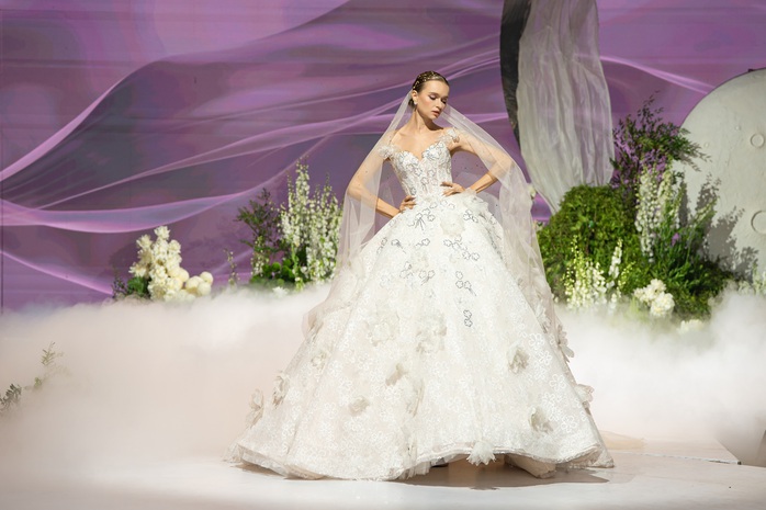 Thúy Ngân đọ dáng cùng "mỹ nhân đẹp nhất Philippines" Marian Rivera - Ảnh 15.