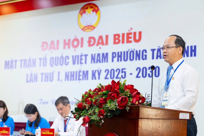 Bà Nguyễn Đinh Minh Phương làm Chủ tịch ủy ban MTTQ Việt Nam phường Tân Định - Ảnh 3. Bà Nguyễn Đinh Minh Phương làm Chủ tịch ủy ban MTTQ Việt Nam phường Tân Định - Ảnh 3.