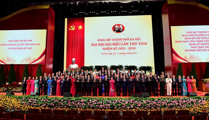Danh sách Ban Thường vụ Thành ủy Hà Nội khóa XVIII - Ảnh 1.