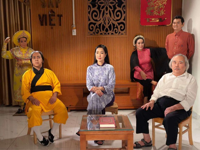 Bạch Long, Trịnh Kim Chi xúc động khi đóng phim "Sau cánh màn nhung" VTV 9