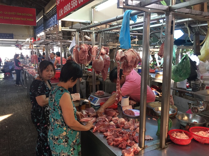 Tin tức giá heo hơi ngày 17-10: Giá heo hơi một số nơi tại Trung Quốc hôm nay chỉ còn 38.000 đồng/kg - Ảnh 1.