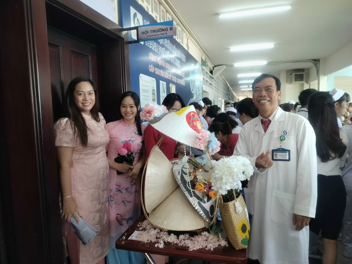 Ngày đặc biệt dành cho nữ viên chức, lao động Bệnh viện Nhân dân Gia Định - Ảnh 4.