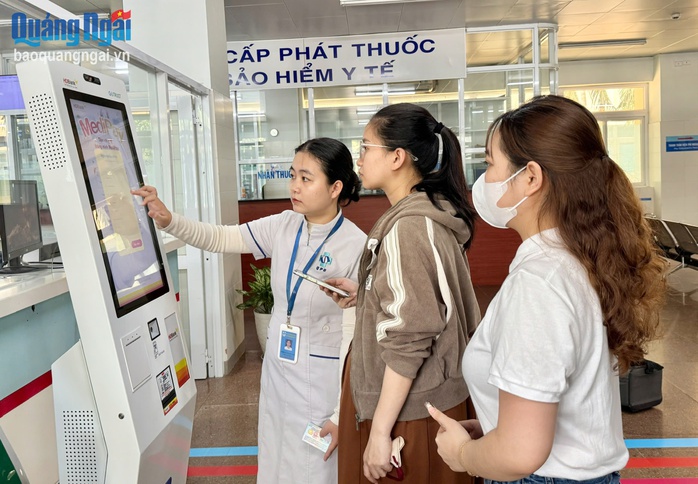 Y tế số ưu tiên phục vụ người bệnh - Ảnh 1. Y tế số ưu tiên phục vụ người bệnh - Ảnh 1.