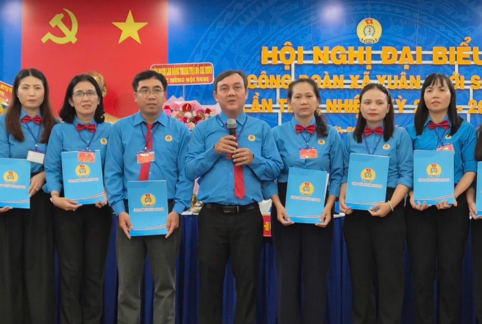 Công đoàn xã Xuân Thới Sơn: Chủ động tham gia phòng chống tín dụng đen trong công nhân, lao động - Ảnh 3.