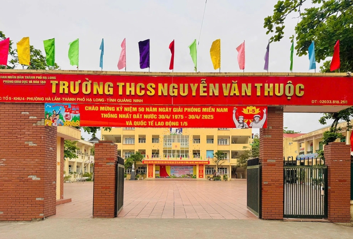 Hiệu trưởng trường THCS Nguyễn Văn Thuộc bị tố sửa điểm cho con cán bộ phường Hà Lầm - Ảnh 1. Hiệu trưởng trường THCS Nguyễn Văn Thuộc bị tố sửa điểm cho con cán bộ phường Hà Lầm - Ảnh 1.