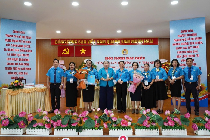 Công đoàn phường Tây Thạnh: Phấn đấu kết nạp 50% số lao động khu vực phi chính thức vào tổ chức Công - Ảnh 3.
