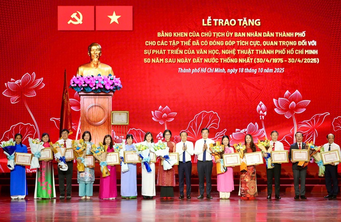 Văn học, nghệ thuật TP HCM: 50 năm định hình bản sắc và khát vọng vươn xa - Ảnh 7.