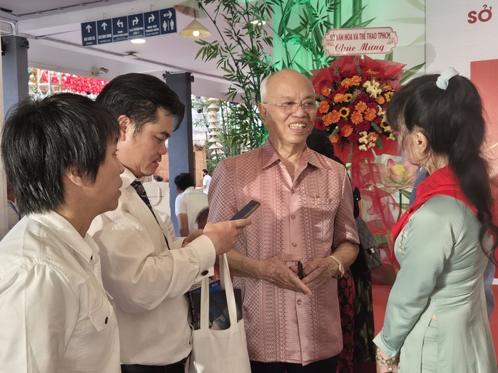 Hé lộ hậu trường "Theo dấu chân Người" - Ảnh 1.