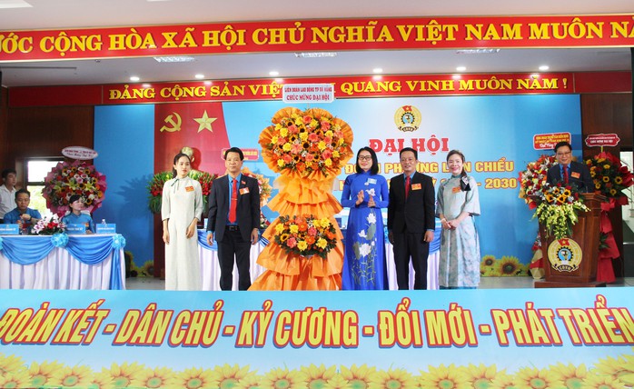 Đại hội Công đoàn phường Liên Chiểu lần thứ I: Chăm lo tốt hơn đời sống người lao động - Ảnh 1.