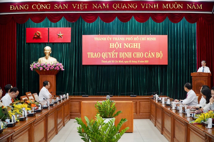 TP HCM tiếp tục chỉ định 14 cán bộ về làm lãnh đạo cấp xã - Ảnh 4.