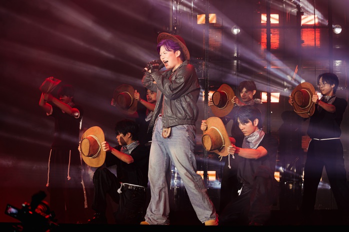 "Hoàng tử Indie" Vũ. khuyên các tân sinh viên "hãy là chính mình" - Ảnh 3.