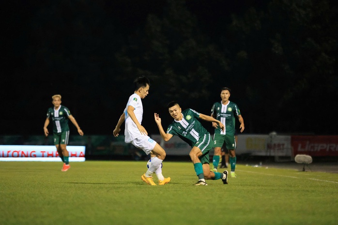 Minh Vương lập cú đúp, Đồng Nai thắng đậm Phú Thọ 4-1  - Ảnh 2.