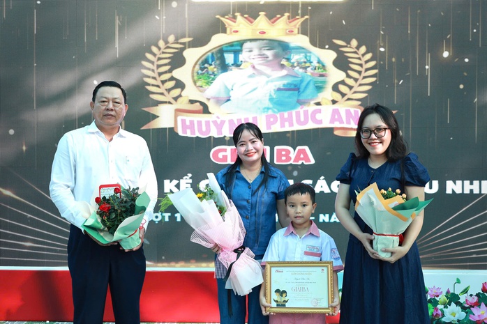Trao giải đợt 1 Cuộc thi "Kể chuyện sách thiếu nhi" lần 1-2025 - Ảnh 1.