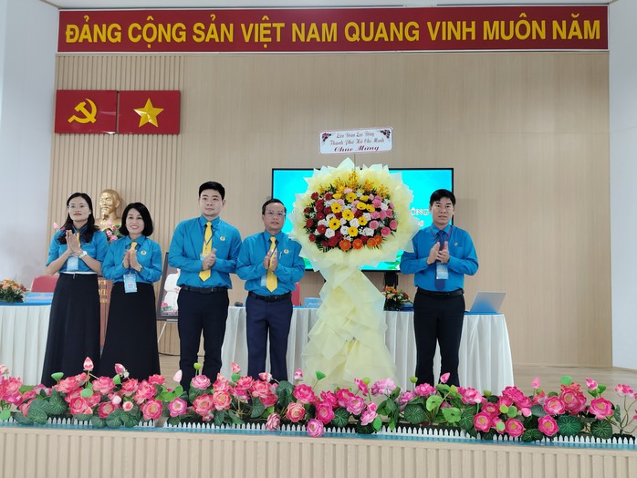 Công đoàn phường Bình Đông: Phát huy dân chủ, bảo vệ đoàn viên - lao động - Ảnh 1.