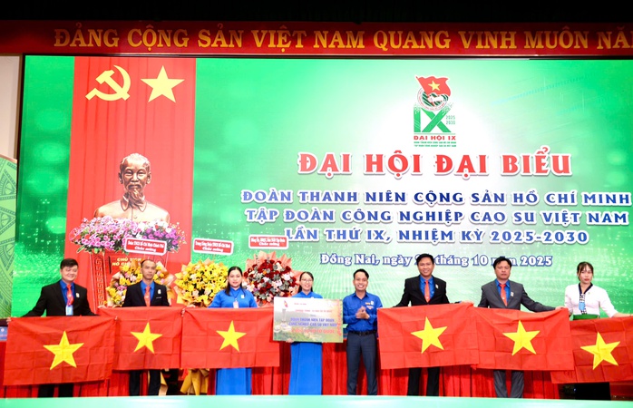 Ông Nguyễn Minh Thông tái đắc cử Bí thư Đoàn thanh niên VRG - Ảnh 9. Ông Nguyễn Minh Thông tái đắc cử Bí thư Đoàn thanh niên VRG - Ảnh 9.