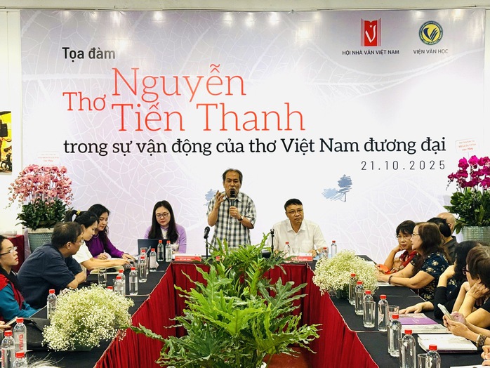 Thơ Nguyễn Tiến Thanh là tiếng nói đặc biệt - Ảnh 1.