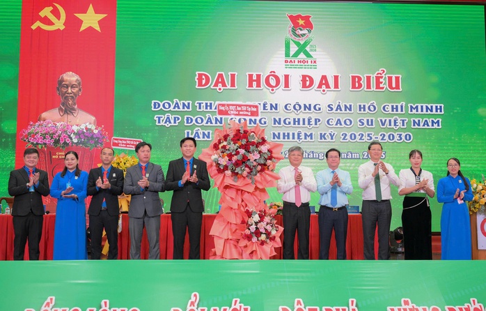 Ông Nguyễn Minh Thông tái đắc cử Bí thư Đoàn thanh niên VRG - Ảnh 6. Ông Nguyễn Minh Thông tái đắc cử Bí thư Đoàn thanh niên VRG - Ảnh 6.
