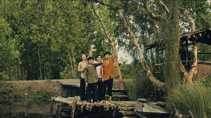 Thu Trang và Hồng Ánh già nua khác thường - Ảnh 4.
