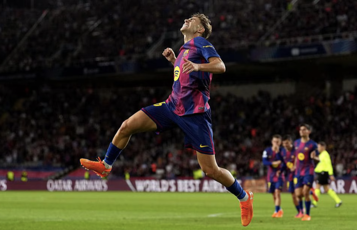 Fermin Lopez lập hat-trick, Barcelona chạy đà ấn tượng trước "El Clasico" - Ảnh 1.
