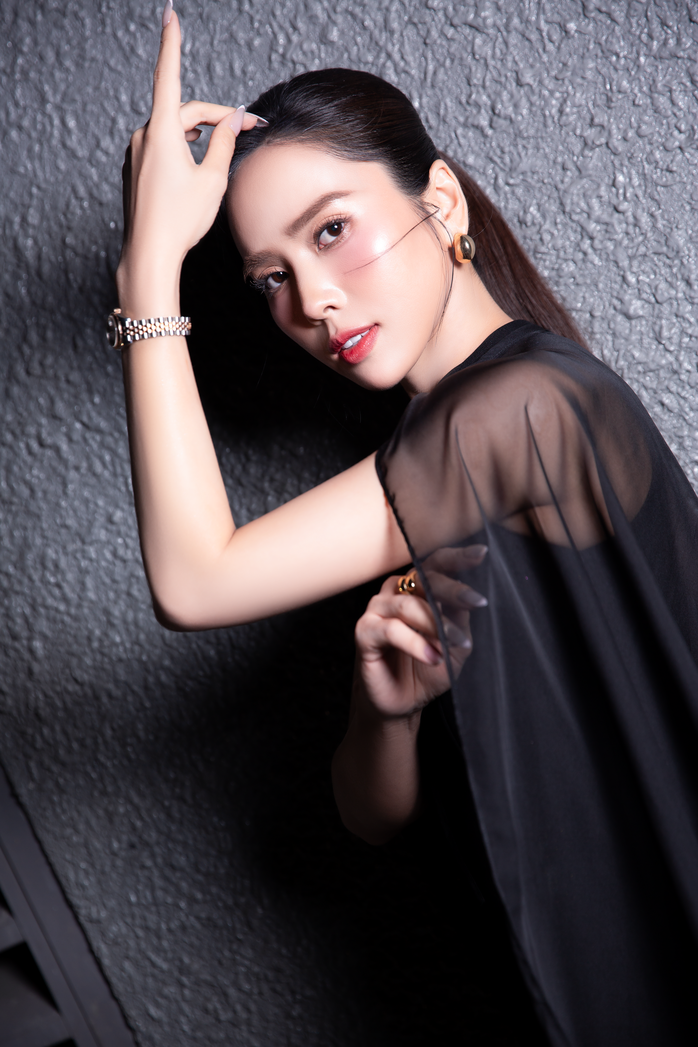 Bella Mai tái xuất dữ dội và quyết liệt - Ảnh 2.