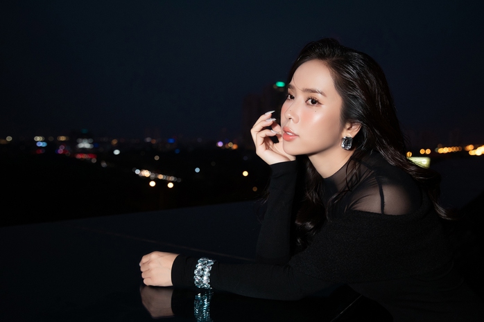 Bella Mai tái xuất dữ dội và quyết liệt - Ảnh 1.