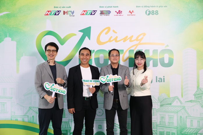 Lan tỏa tinh thần nhân ái qua chương trình "Cùng vượt khó" - Ảnh 3.
