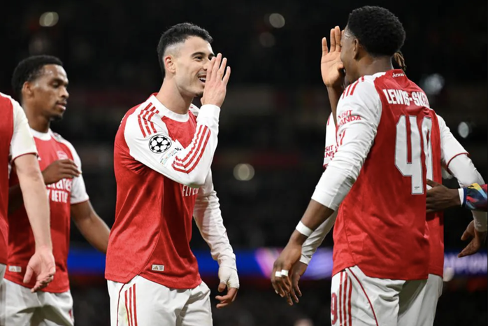 Arsenal thắng "hủy diệt" Atletico Madrid, chạm mốc 200 trận thắng Champions League - Ảnh 4.