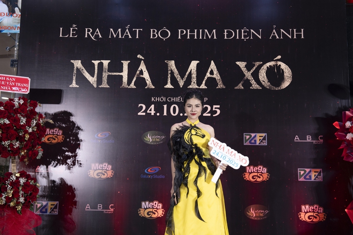 Hoài Lâm quên lời khi hát nhạc phim có Vân Trang, Quang Tuấn - Ảnh 3.