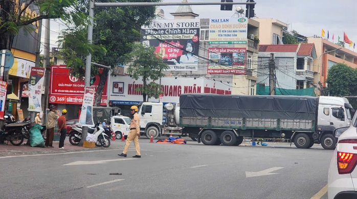Tai nạn giao thông thương tâm tại TP Hải Phòng khiến 2 anh em ruột thương vong - Ảnh 2. Tai nạn giao thông thương tâm tại TP Hải Phòng khiến 2 anh em ruột thương vong - Ảnh 2.
