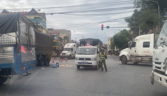 Tai nạn giao thông thương tâm tại TP Hải Phòng khiến 2 anh em ruột thương vong - Ảnh 1. Tai nạn giao thông thương tâm tại TP Hải Phòng khiến 2 anh em ruột thương vong - Ảnh 1.