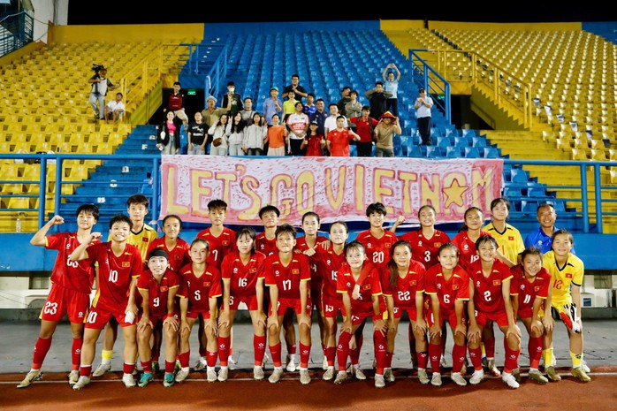 AFC chúc mừng tuyển U17 nữ Việt Nam - Ảnh 1.