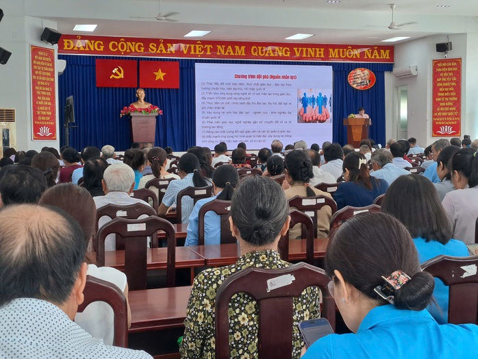 Phường Tăng Nhơn Phú thông tin nhanh kết quả Đại hội Đại biểu Đảng bộ TP HCM - Ảnh 1.