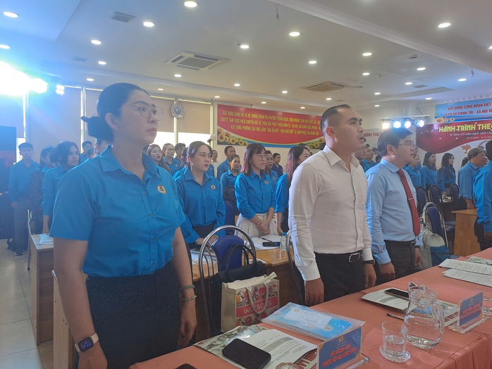 Hội nghị đại biểu công đoàn phường cầu ông lãnh - Ảnh 1.