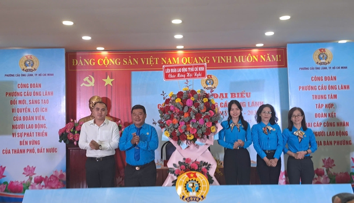 Hội nghị đại biểu công đoàn phường cầu ông lãnh - Ảnh 2.