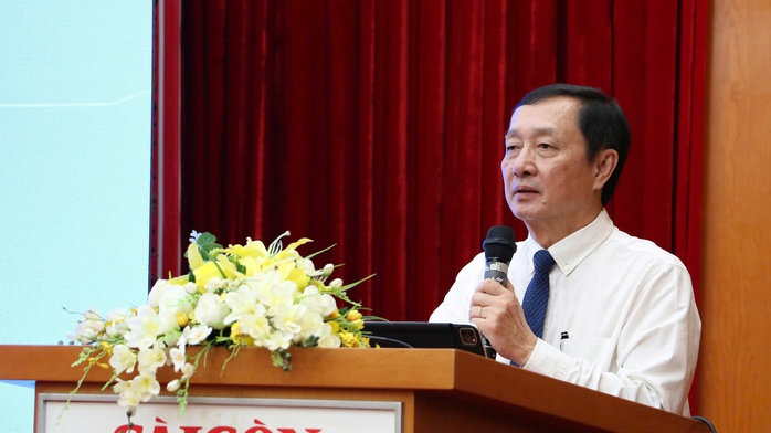 Lan tỏa tinh thần Nghị quyết 71: Cần sớm ban hành chương trình, tài liệu AI cho cấp phổ thông - Ảnh 5.
