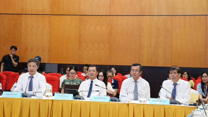 Lan tỏa tinh thần Nghị quyết 71: Cần sớm ban hành chương trình, tài liệu AI cho cấp phổ thông - Ảnh 1.