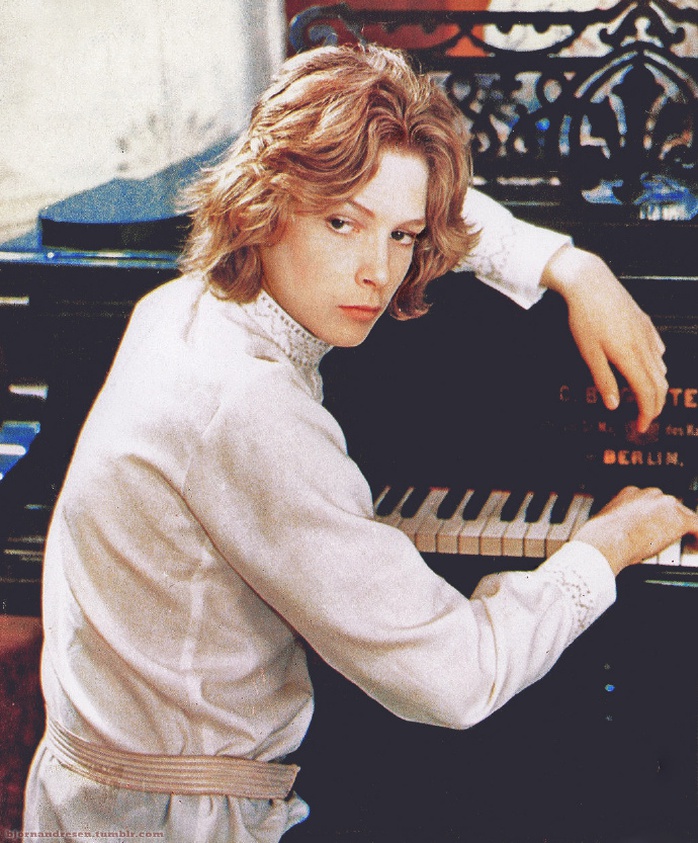 "Cậu bé đẹp nhất thế giới" qua đời - Ảnh 3.